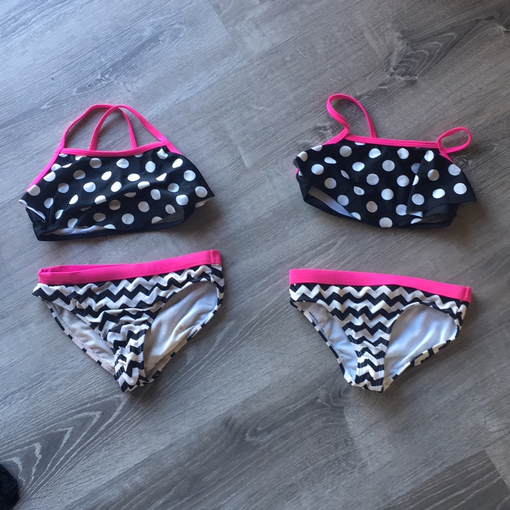 kids matching two piece swimsuit !!